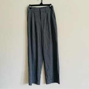 a new day Gray Dress Pants High-Waisted slacks size 2 gray versatile chic